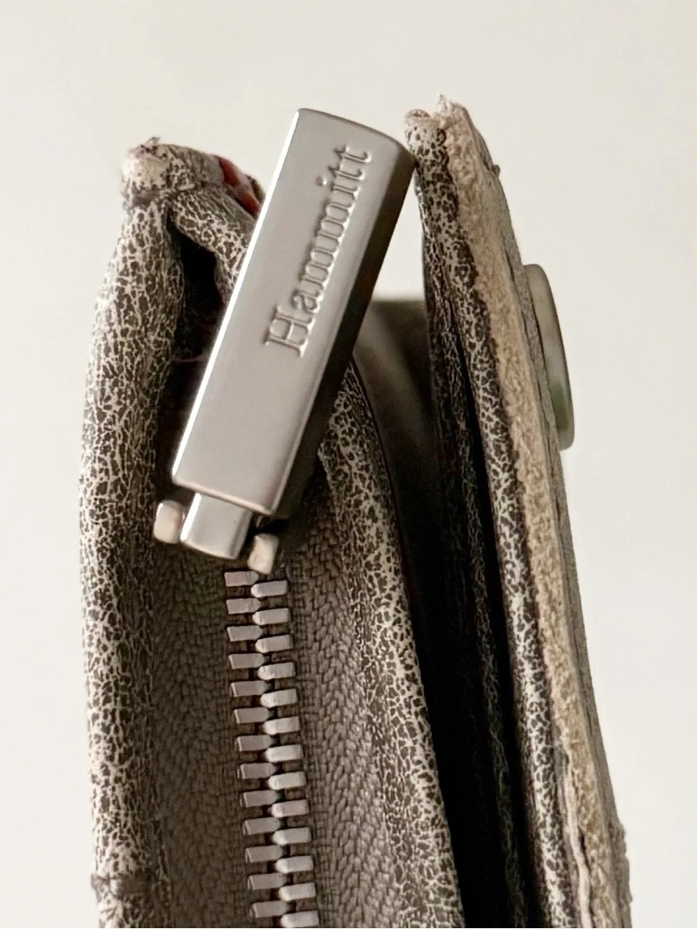Hammitt 110 North Leather Wallet Taupe Pewter Silver Studded Minimalist Designer